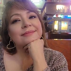 Meet your Posher, Joann